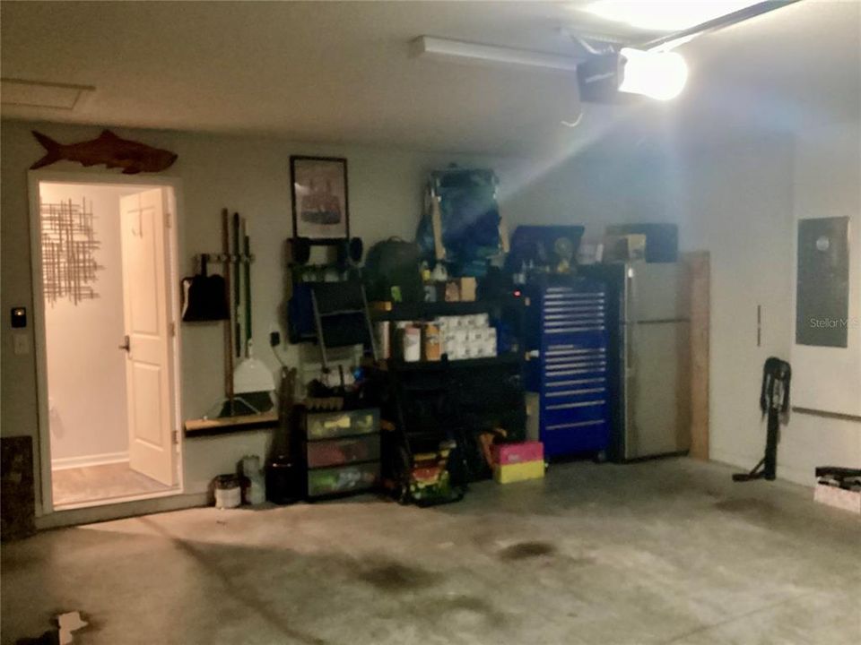 For Sale: $369,999 (4 beds, 2 baths, 1453 Square Feet)