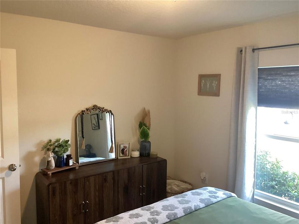 For Sale: $369,999 (4 beds, 2 baths, 1453 Square Feet)