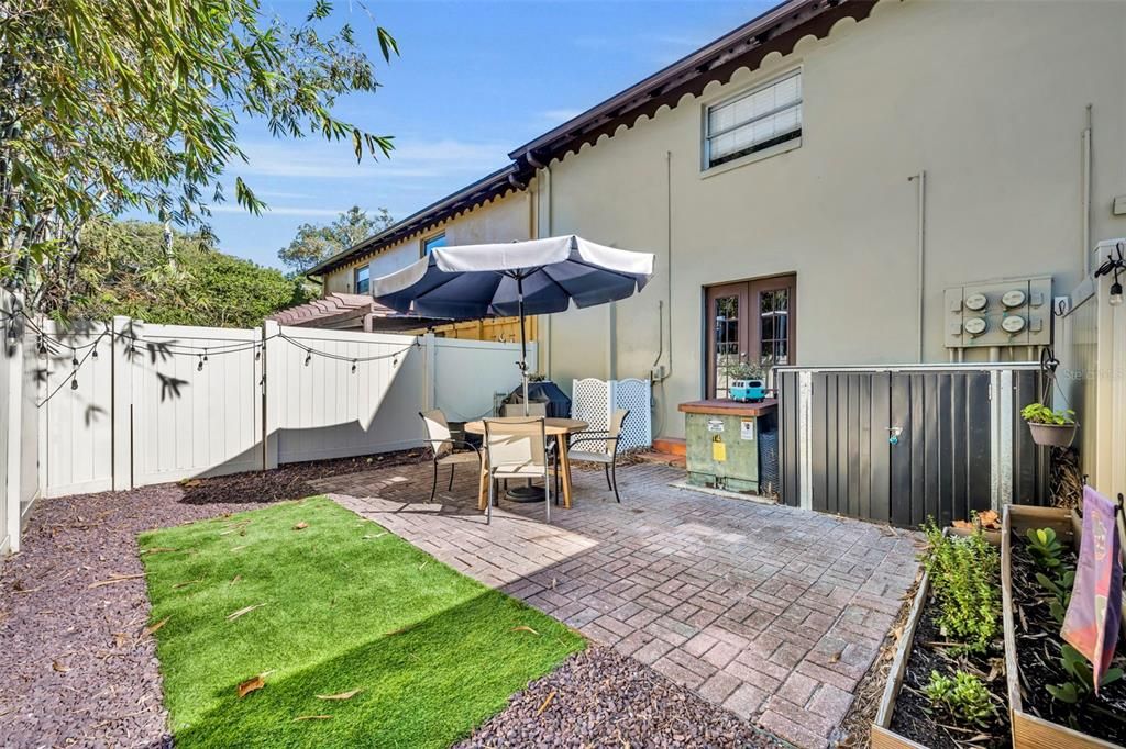 На продажу: $174,500 (1 спален, 1 ванн, 550 Квадратных фут)