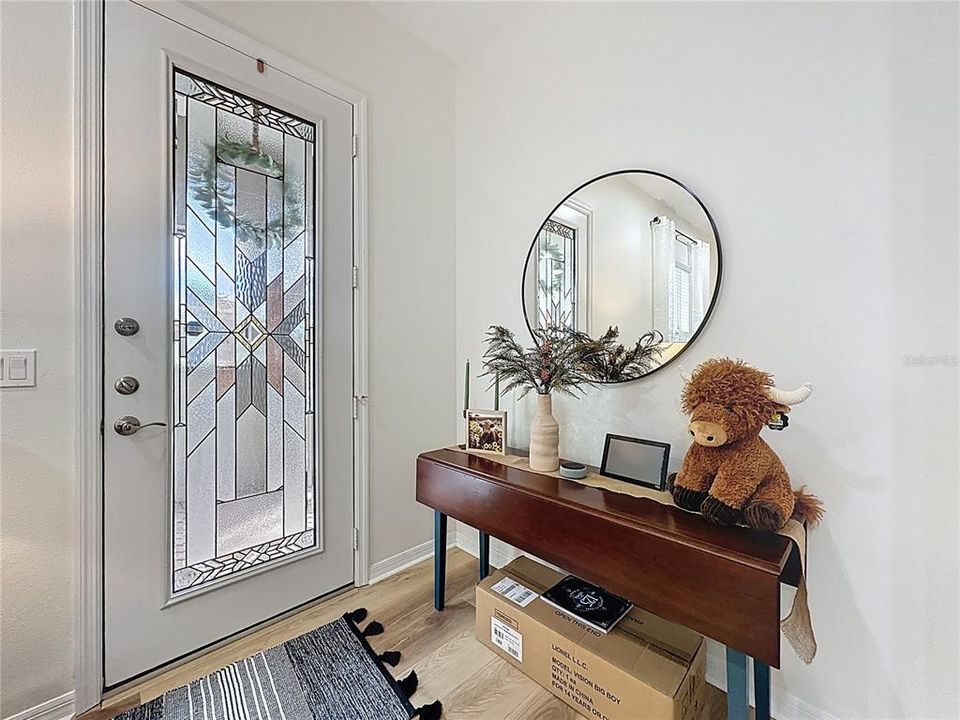 En Venta: $625,000 (3 camas, 2 baños, 2392 Pies cuadrados)