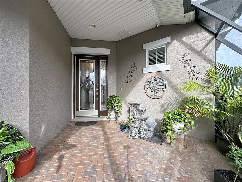 En Venta: $625,000 (3 camas, 2 baños, 2392 Pies cuadrados)