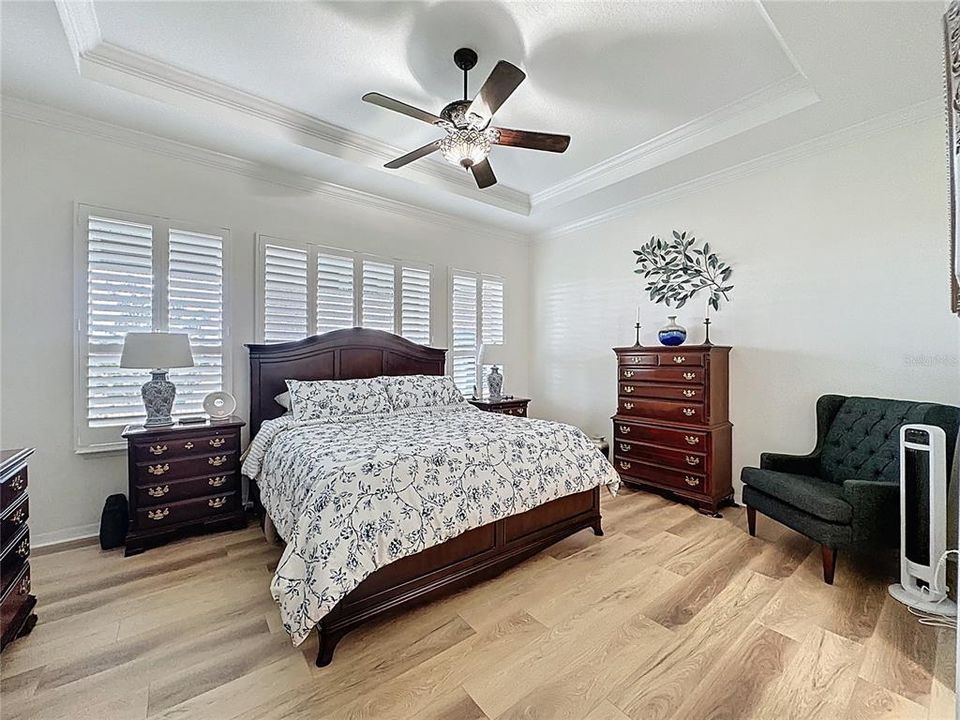 En Venta: $625,000 (3 camas, 2 baños, 2392 Pies cuadrados)