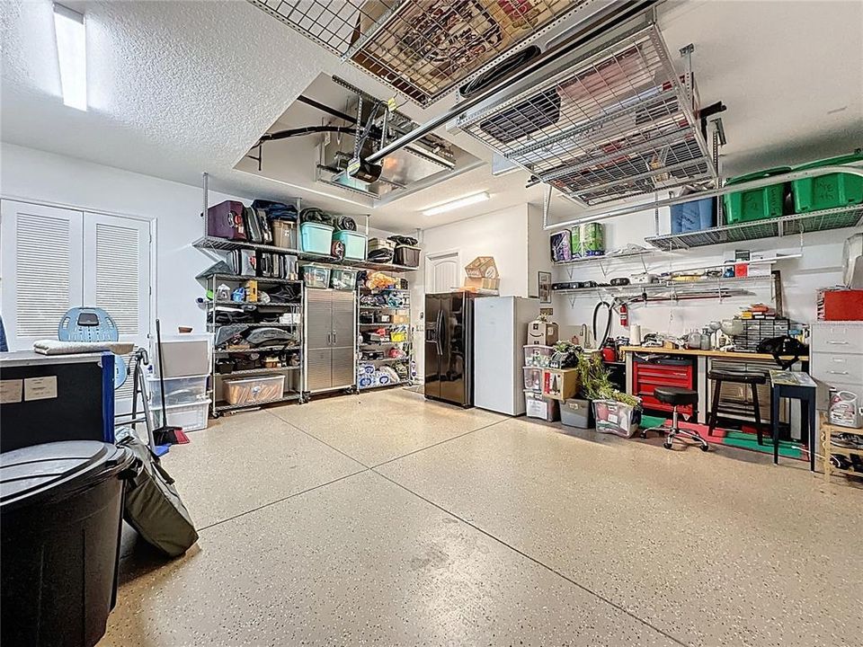 En Venta: $625,000 (3 camas, 2 baños, 2392 Pies cuadrados)