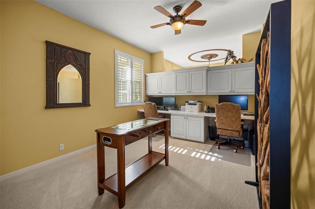 待售: $1,175,000 (6 贝兹, 4 浴室, 4059 平方英尺)