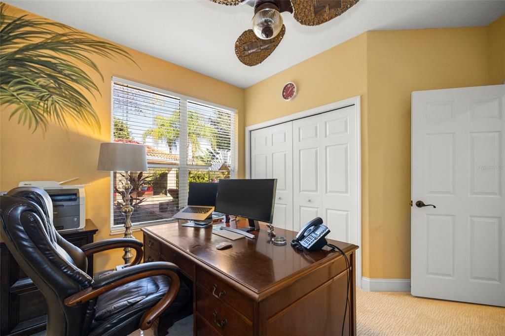 待售: $1,175,000 (6 贝兹, 4 浴室, 4059 平方英尺)