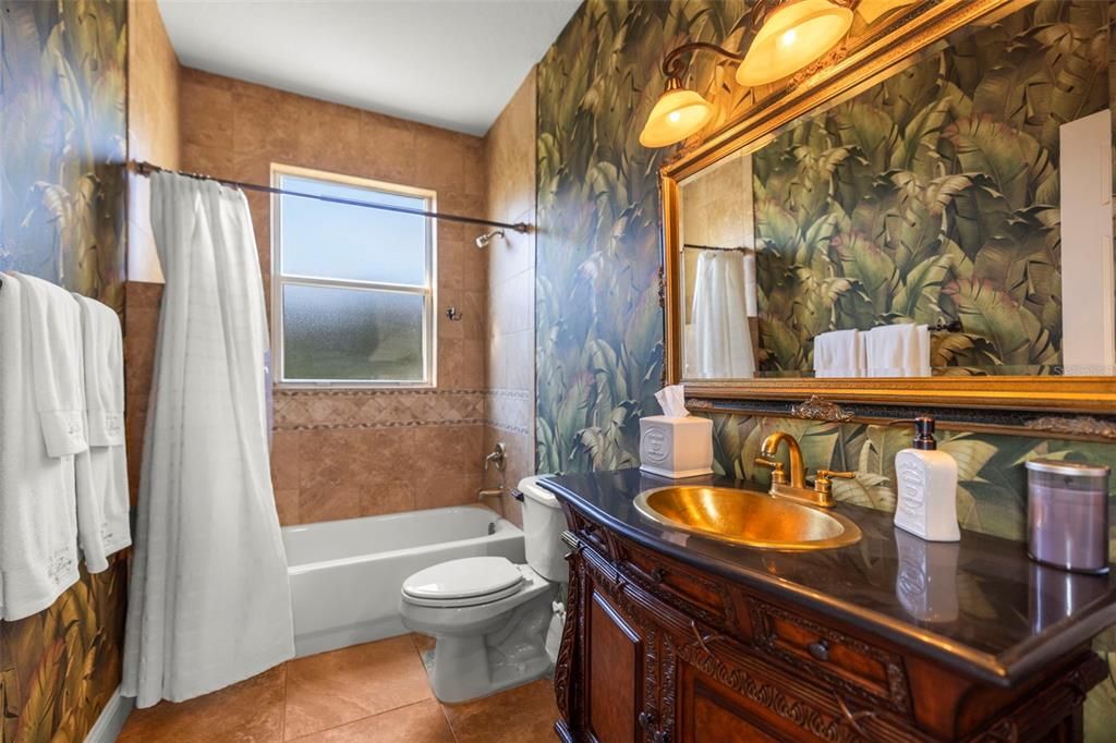 待售: $1,175,000 (6 贝兹, 4 浴室, 4059 平方英尺)