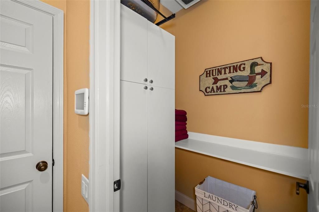 待售: $1,175,000 (6 贝兹, 4 浴室, 4059 平方英尺)