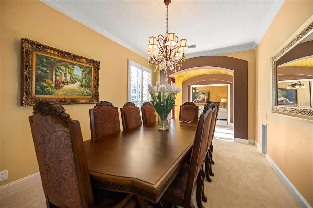 待售: $1,175,000 (6 贝兹, 4 浴室, 4059 平方英尺)