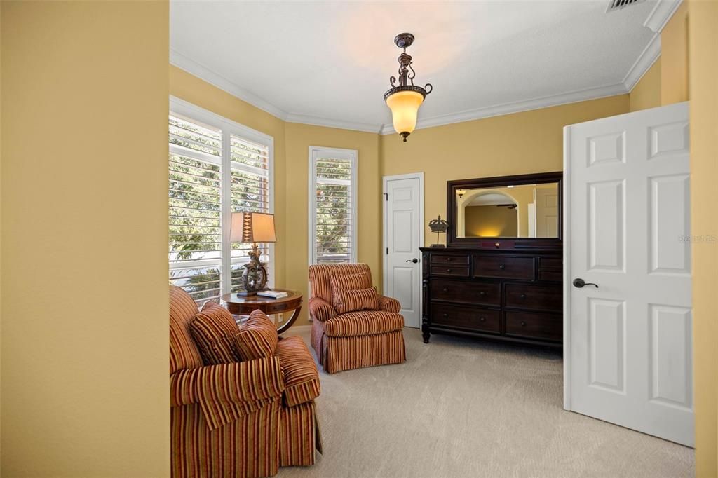 待售: $1,175,000 (6 贝兹, 4 浴室, 4059 平方英尺)