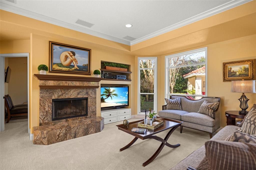 待售: $1,175,000 (6 贝兹, 4 浴室, 4059 平方英尺)