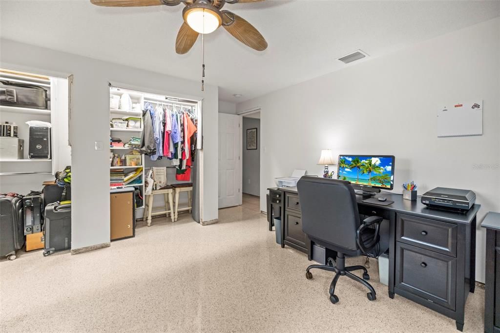 For Sale: $425,000 (3 beds, 2 baths, 1671 Square Feet)