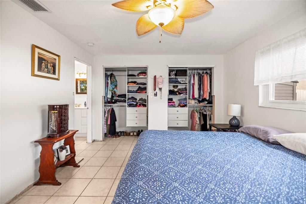 For Sale: $425,000 (3 beds, 2 baths, 1671 Square Feet)