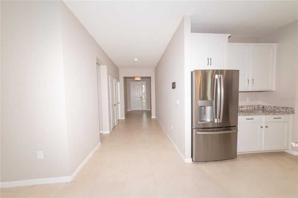 For Rent: $2,900 (4 beds, 2 baths, 2035 Square Feet)