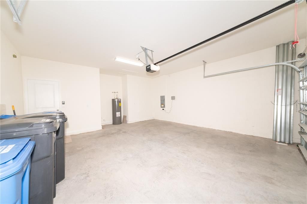 For Rent: $2,900 (4 beds, 2 baths, 2035 Square Feet)