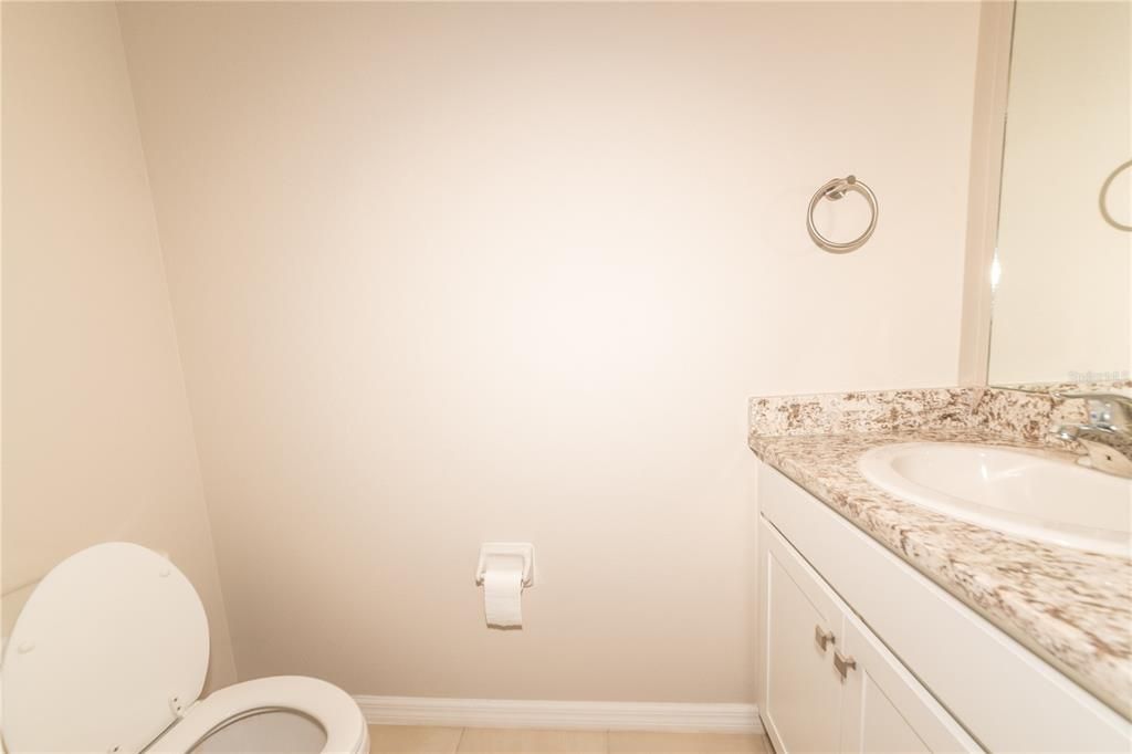 For Rent: $2,900 (4 beds, 2 baths, 2035 Square Feet)