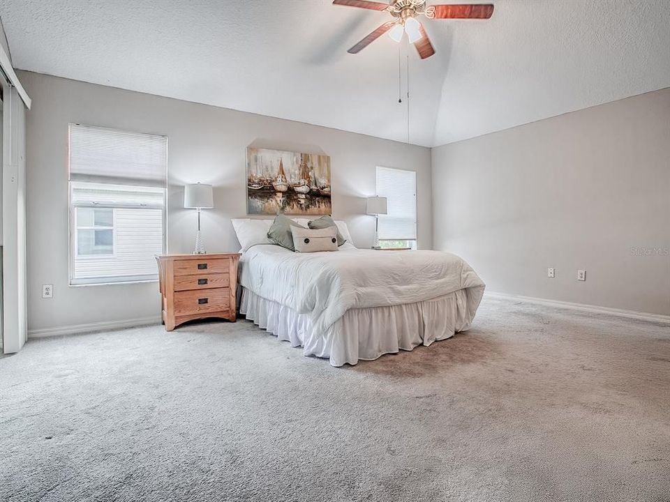 待售: $410,000 (3 贝兹, 2 浴室, 1922 平方英尺)