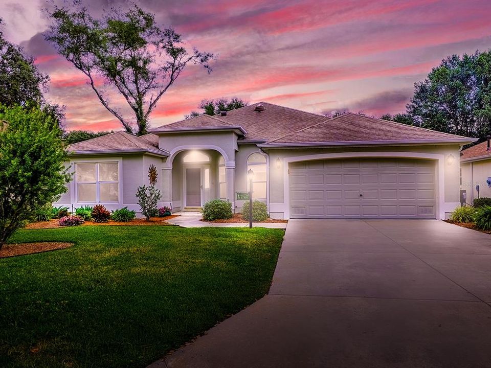 待售: $410,000 (3 贝兹, 2 浴室, 1922 平方英尺)