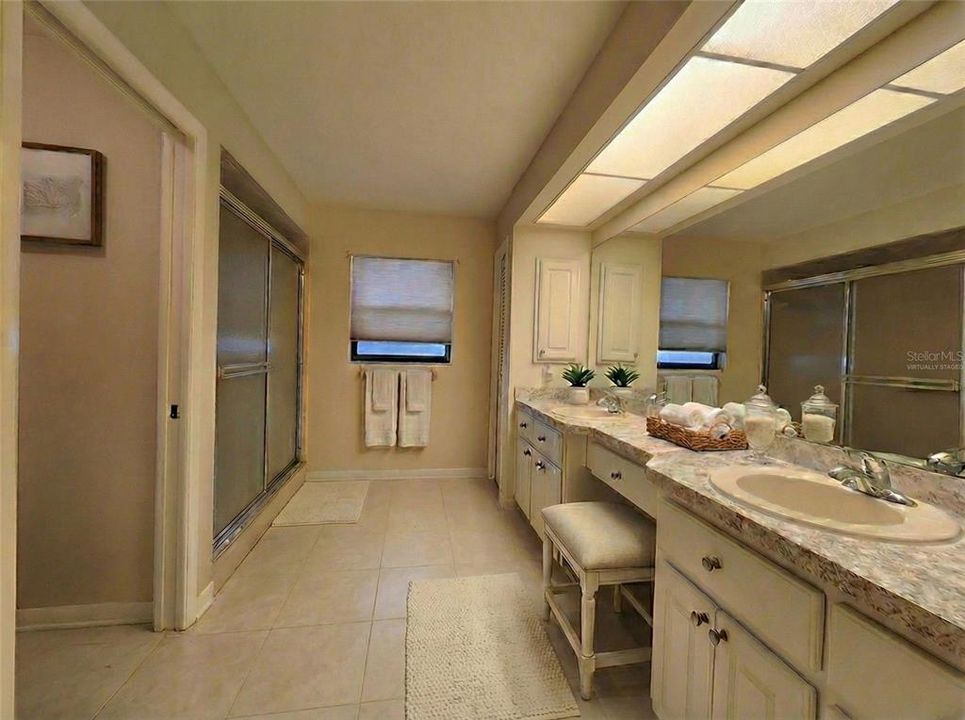 For Sale: $220,000 (2 beds, 2 baths, 1508 Square Feet)