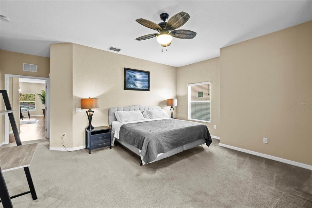 出租: $3,250 (3 贝兹, 2 浴室, 1764 平方英尺)