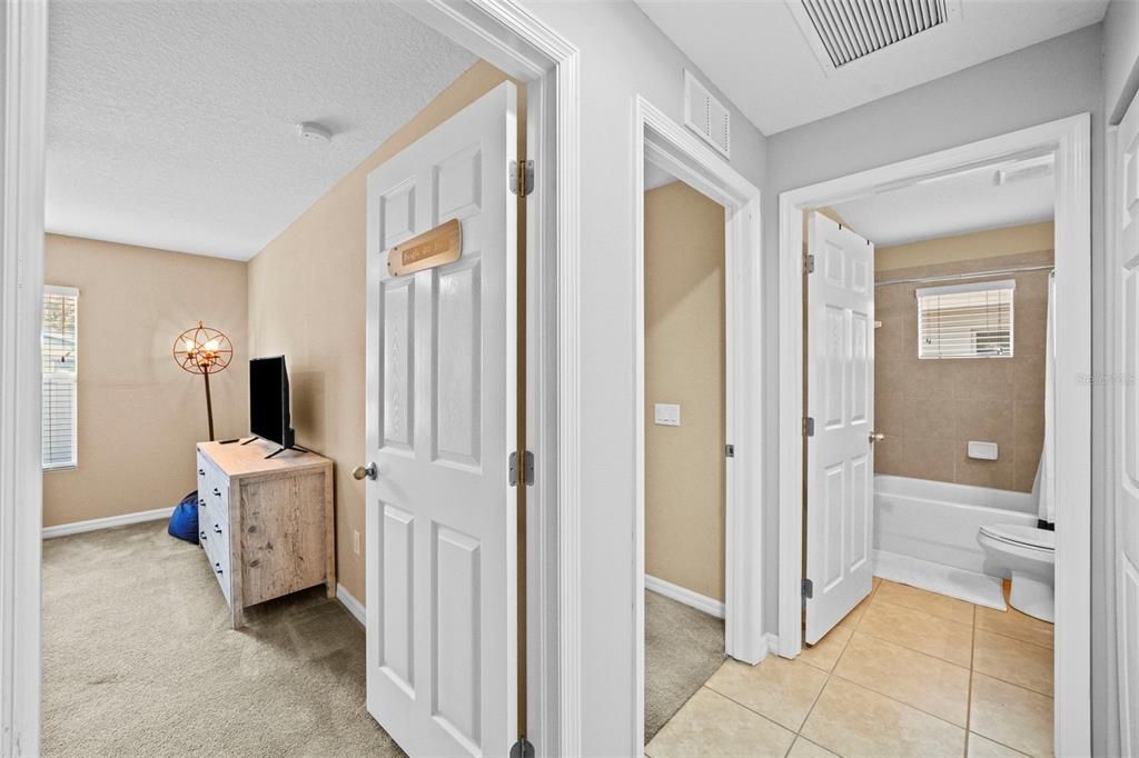 出租: $3,250 (3 贝兹, 2 浴室, 1764 平方英尺)