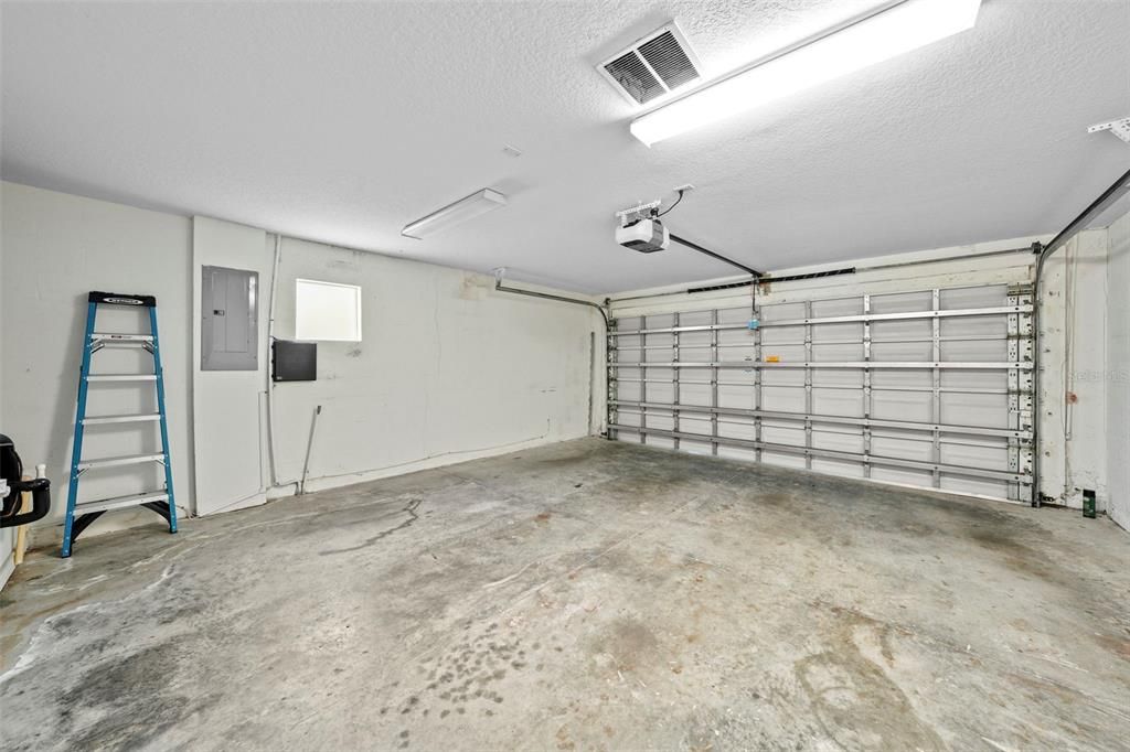 出租: $3,250 (3 贝兹, 2 浴室, 1764 平方英尺)