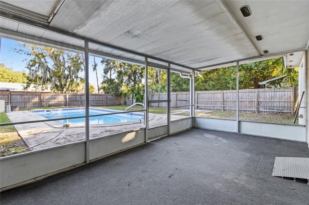 En Venta: $289,000 (3 camas, 2 baños, 1405 Pies cuadrados)