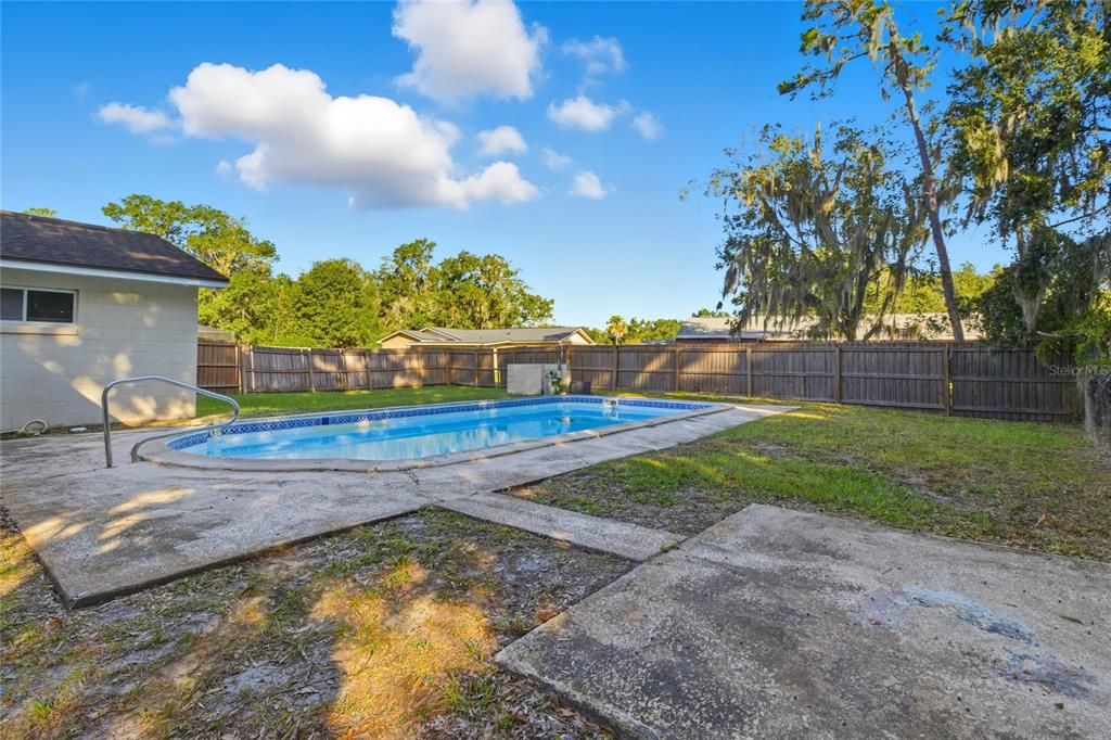 En Venta: $289,000 (3 camas, 2 baños, 1405 Pies cuadrados)