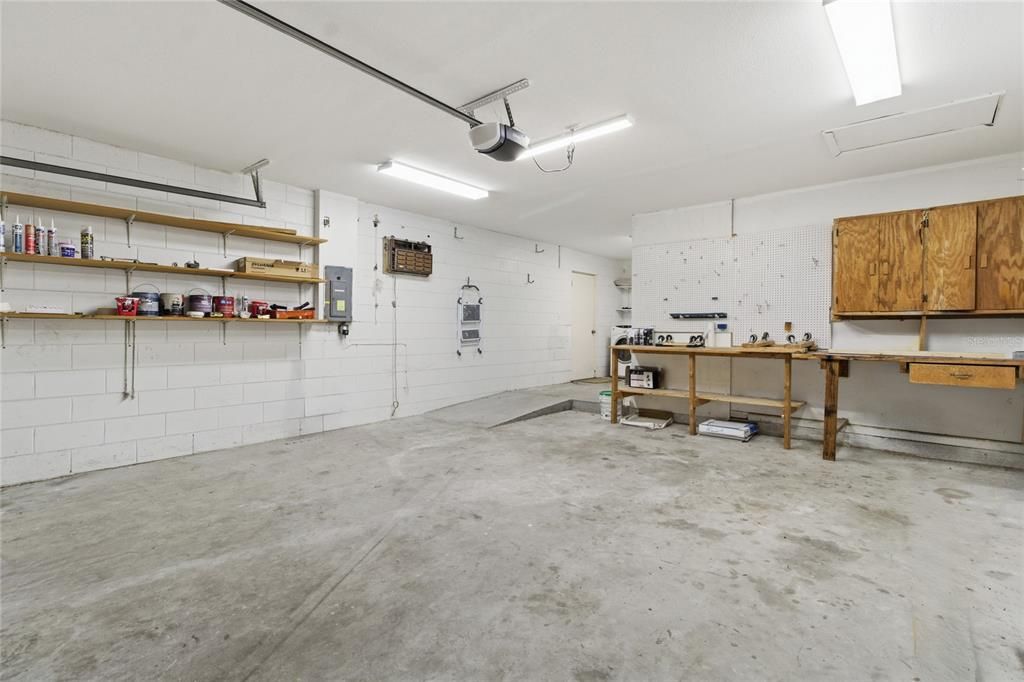 En Venta: $289,000 (3 camas, 2 baños, 1405 Pies cuadrados)