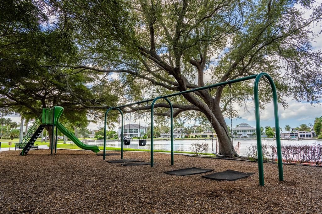 For Sale: $399,999 (0.23 acres)