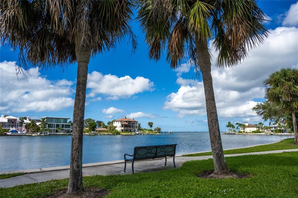 For Sale: $399,999 (0.23 acres)