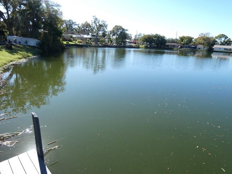 For Sale: $200,000 (2 beds, 2 baths, 1100 Square Feet)