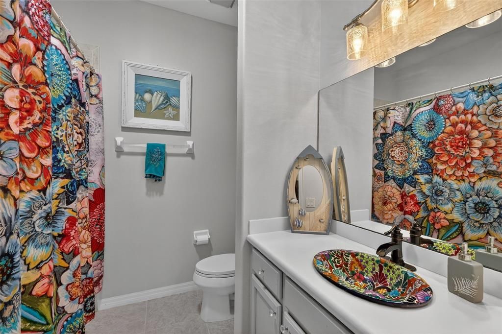 For Sale: $332,950 (3 beds, 2 baths, 2283 Square Feet)