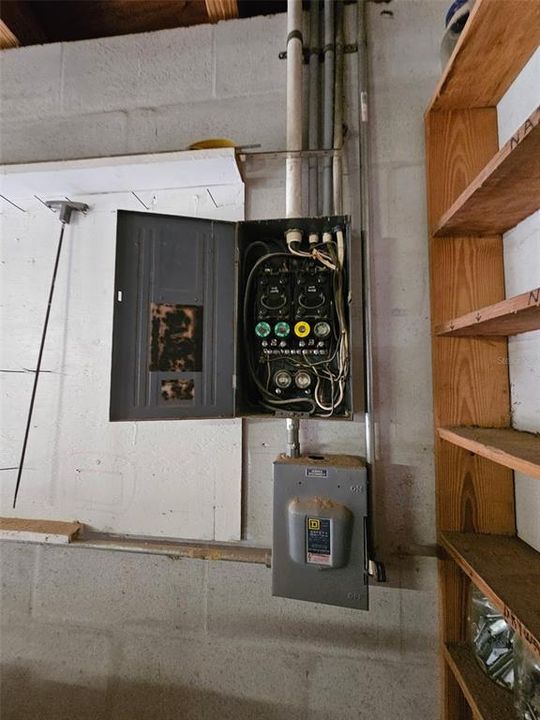 For Sale: $239,900 (2 beds, 2 baths, 1140 Square Feet)