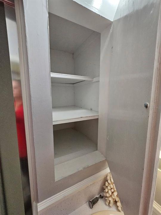 For Sale: $239,900 (2 beds, 2 baths, 1140 Square Feet)