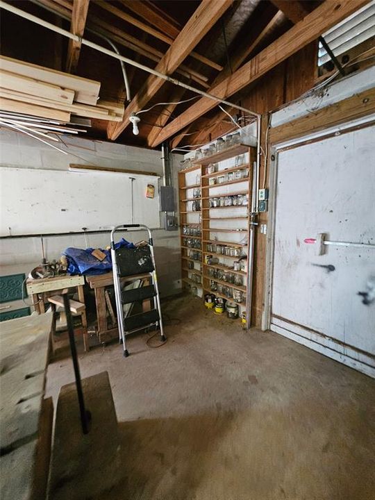 For Sale: $239,900 (2 beds, 2 baths, 1140 Square Feet)