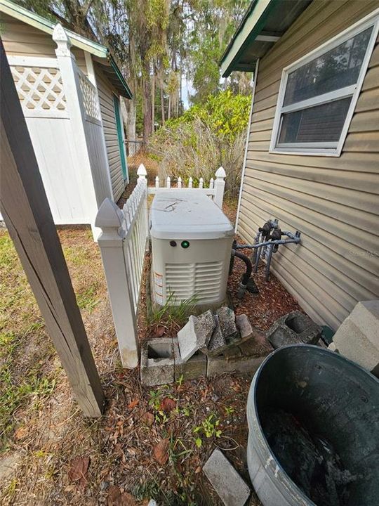 For Sale: $239,900 (2 beds, 2 baths, 1140 Square Feet)