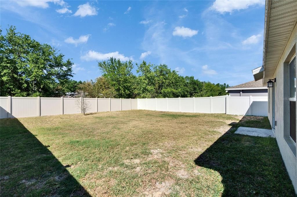 待售: $298,000 (3 贝兹, 2 浴室, 1560 平方英尺)