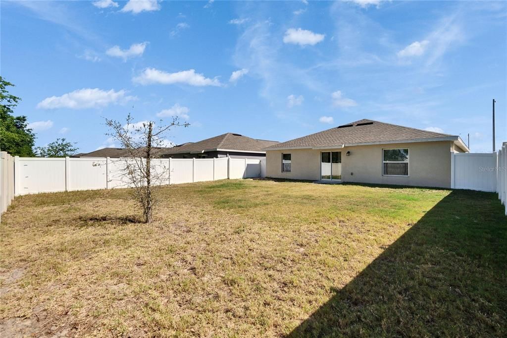 待售: $298,000 (3 贝兹, 2 浴室, 1560 平方英尺)