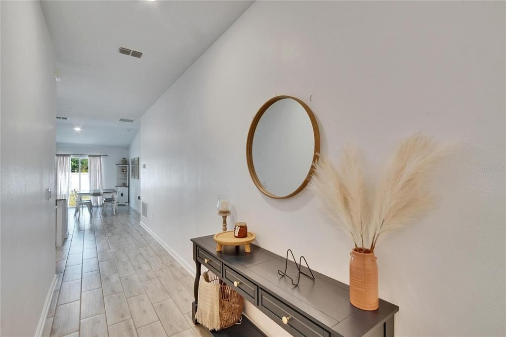 待售: $298,000 (3 贝兹, 2 浴室, 1560 平方英尺)