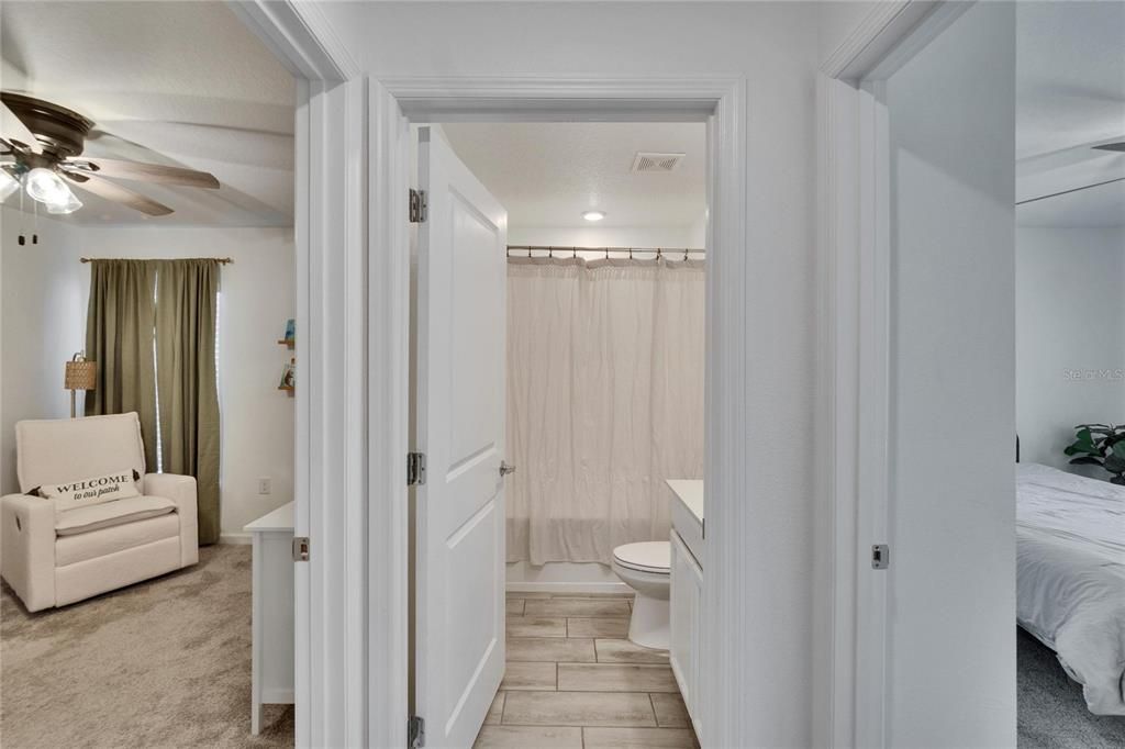 待售: $298,000 (3 贝兹, 2 浴室, 1560 平方英尺)