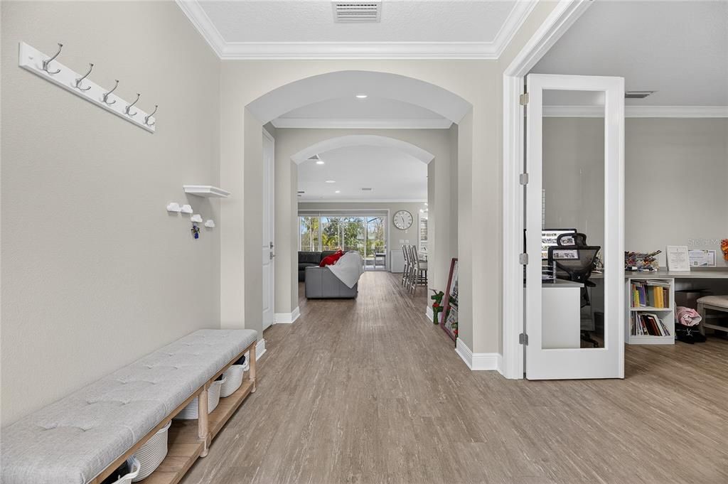 En Venta: $799,900 (5 camas, 4 baños, 3614 Pies cuadrados)