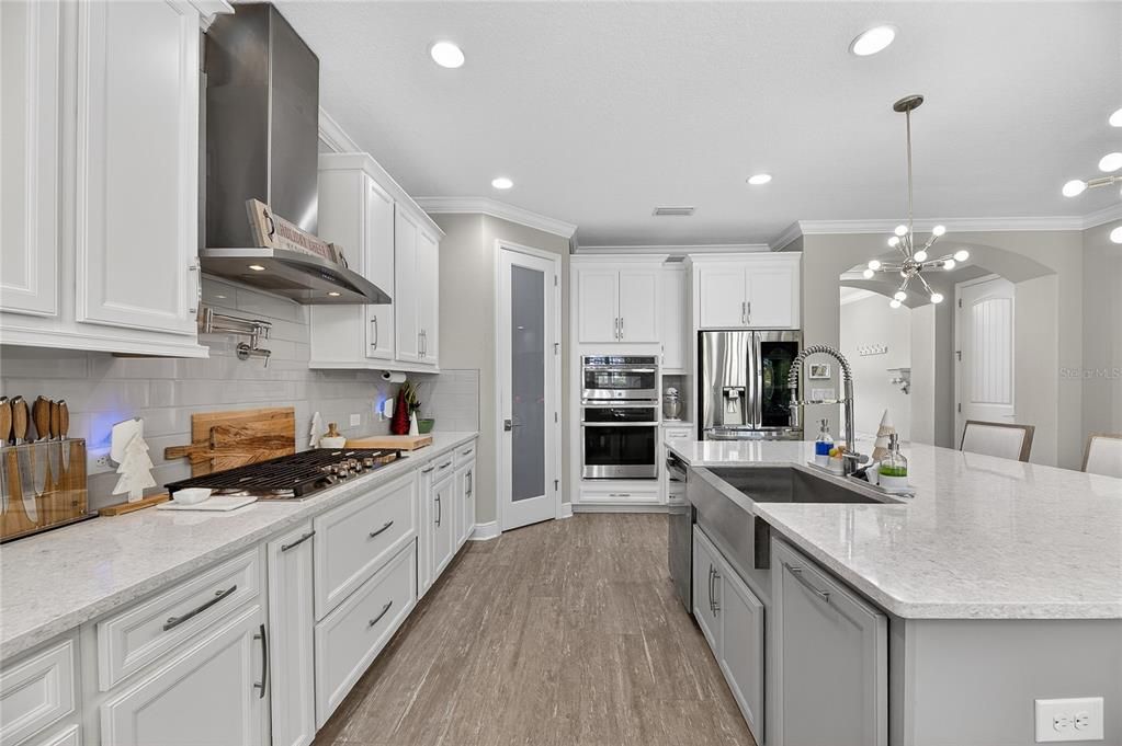 En Venta: $799,900 (5 camas, 4 baños, 3614 Pies cuadrados)