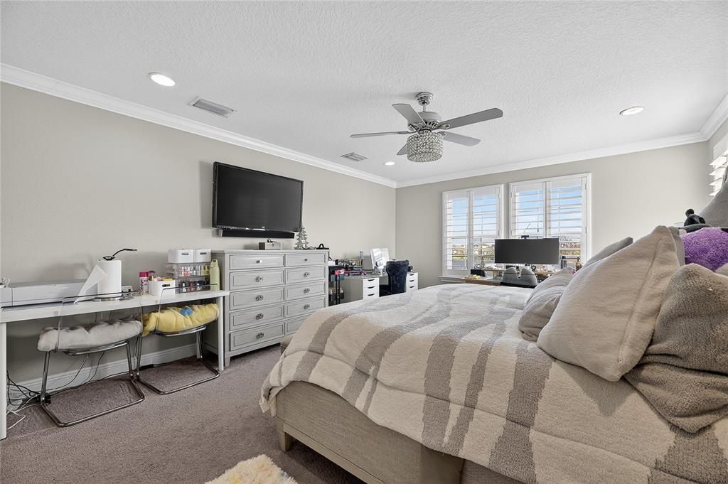 En Venta: $799,900 (5 camas, 4 baños, 3614 Pies cuadrados)