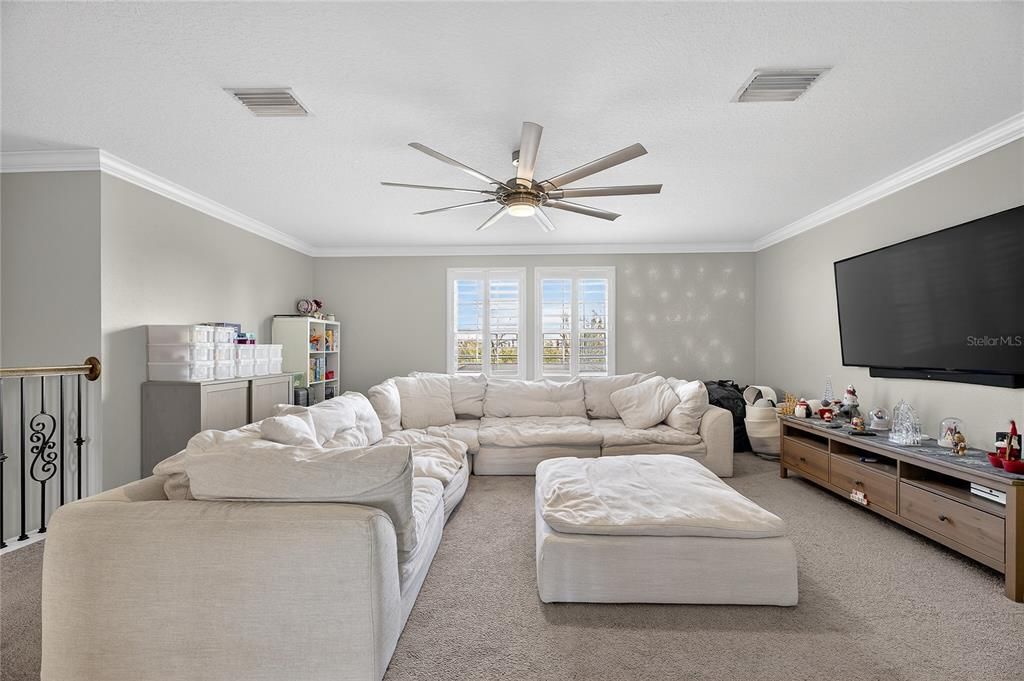 En Venta: $799,900 (5 camas, 4 baños, 3614 Pies cuadrados)