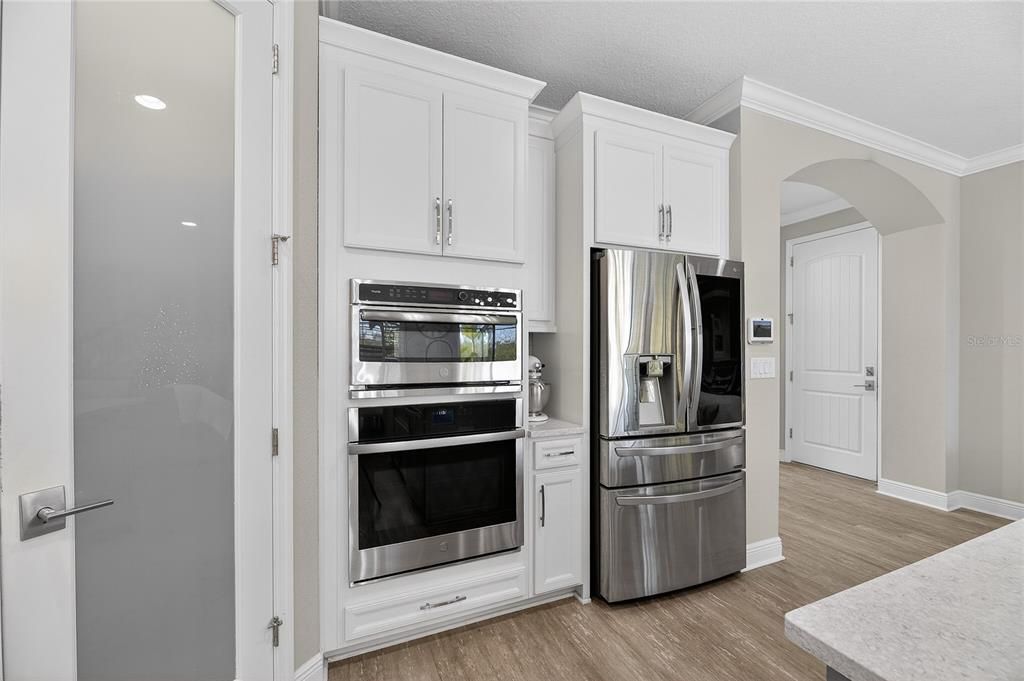 En Venta: $799,900 (5 camas, 4 baños, 3614 Pies cuadrados)