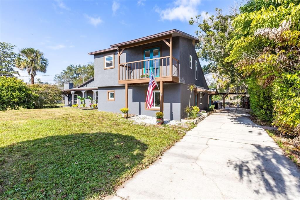 For Sale: $539,900 (3 beds, 2 baths, 2396 Square Feet)