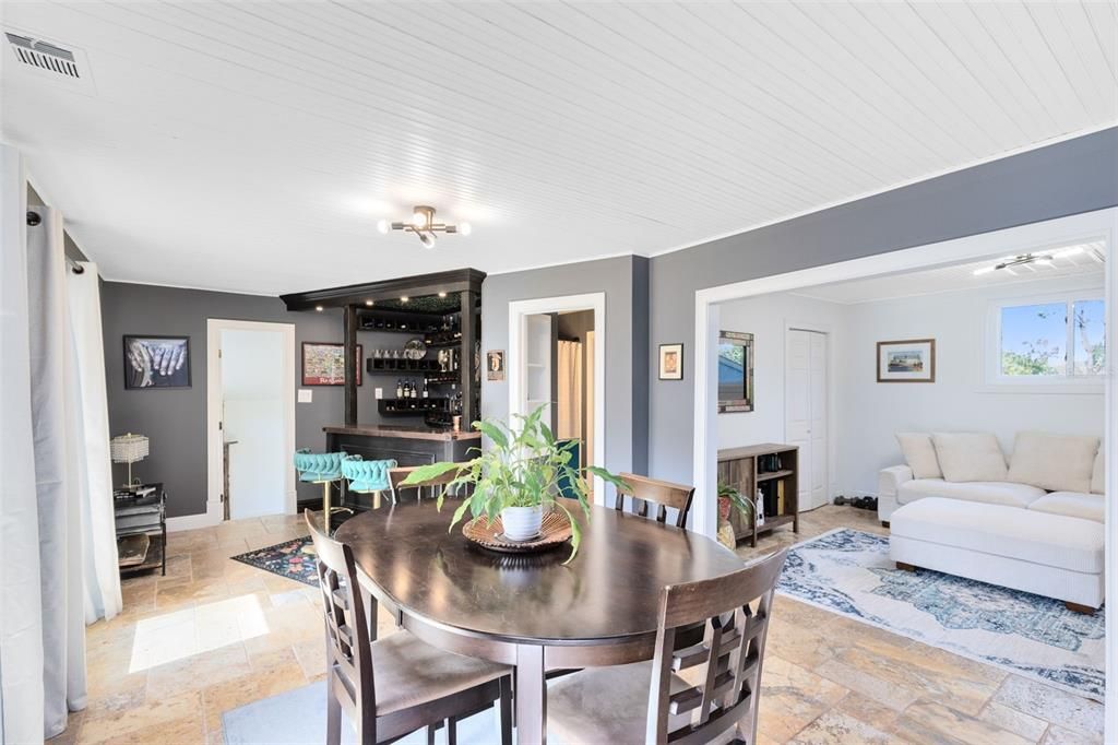 For Sale: $539,900 (3 beds, 2 baths, 2396 Square Feet)