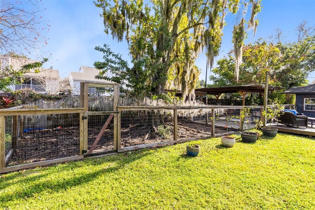 For Sale: $539,900 (3 beds, 2 baths, 2396 Square Feet)