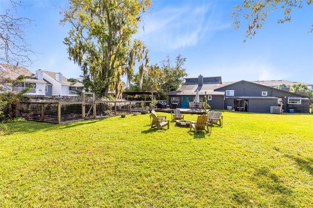 For Sale: $539,900 (3 beds, 2 baths, 2396 Square Feet)