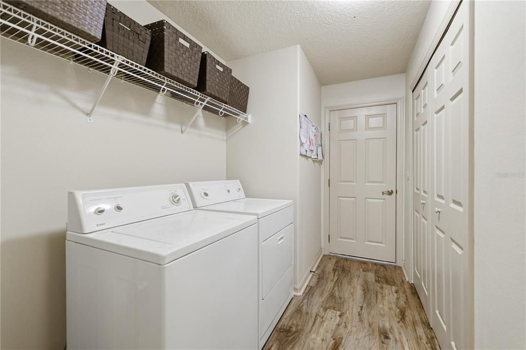 For Sale: $359,999 (3 beds, 2 baths, 2360 Square Feet)